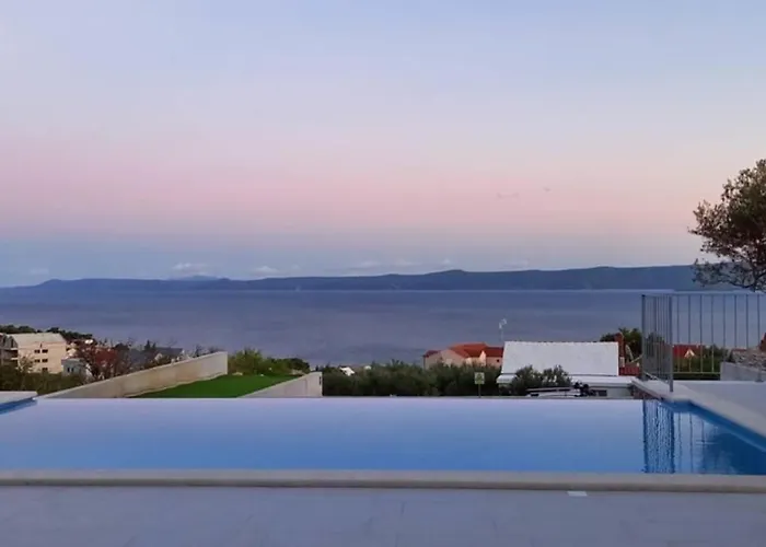Villa Katarina - Infinity Pool With Amazing View