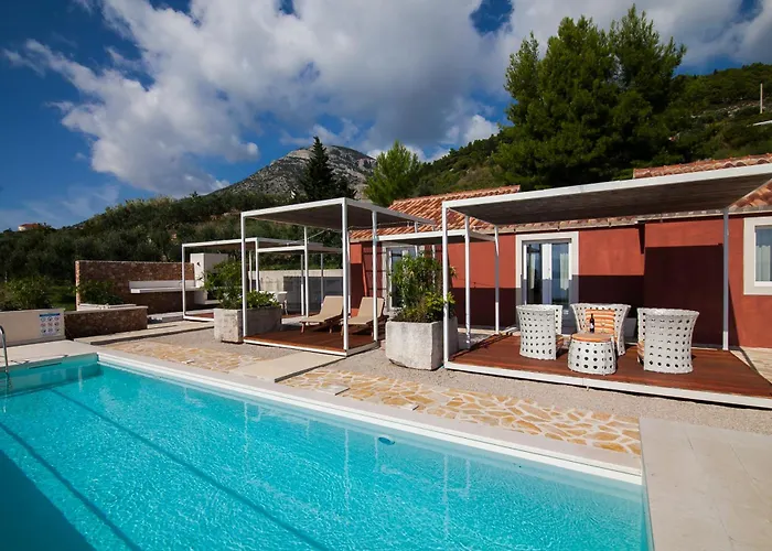 Modern Mediterranean Oasis - Villa "Bolka"